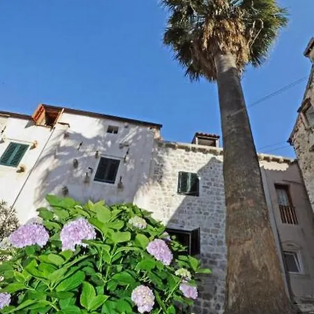 Vakantiehuis Blue Symphony Old Town *