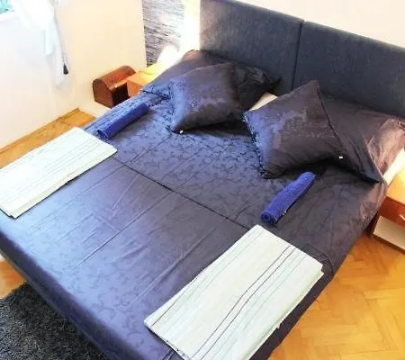 Blue Symphony Old Town Ragusa